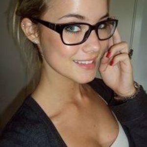 Meet your Posher, Zoe